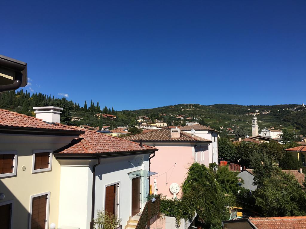 Отель Dimora Valpolicella Сант-Амброджо-ди-Вальполичелла Экстерьер фото
