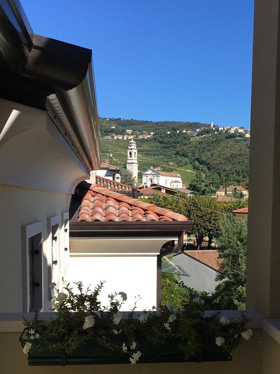 Отель Dimora Valpolicella Сант-Амброджо-ди-Вальполичелла Экстерьер фото